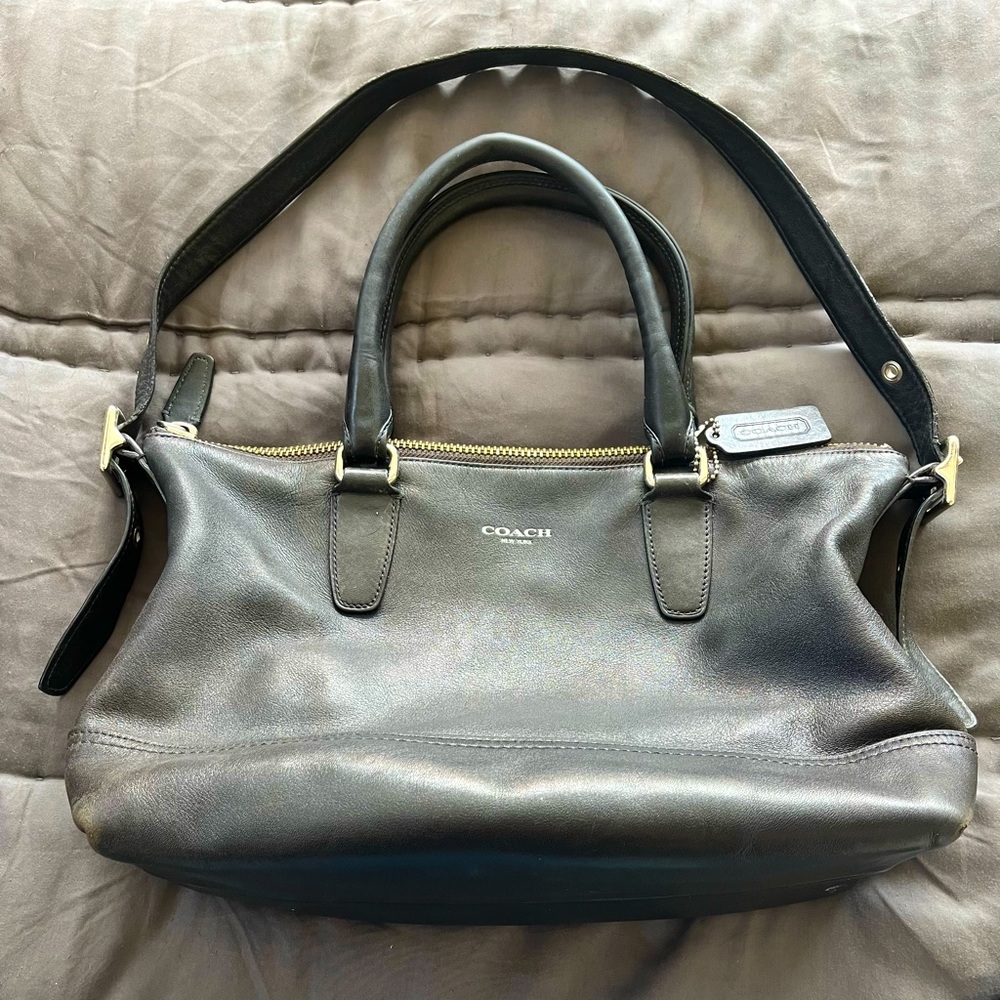 Coach leather shoulder purse